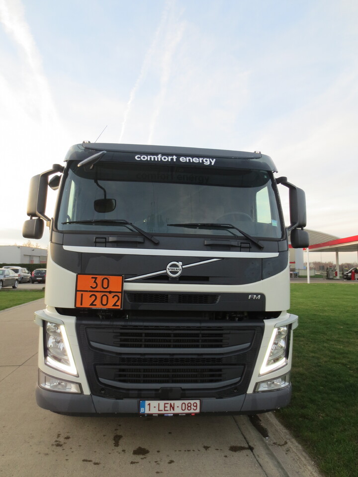 VOLVO FM - شاحنة صهريج: صور 2 VOLVO FM - شاحنة صهريج: صور 2