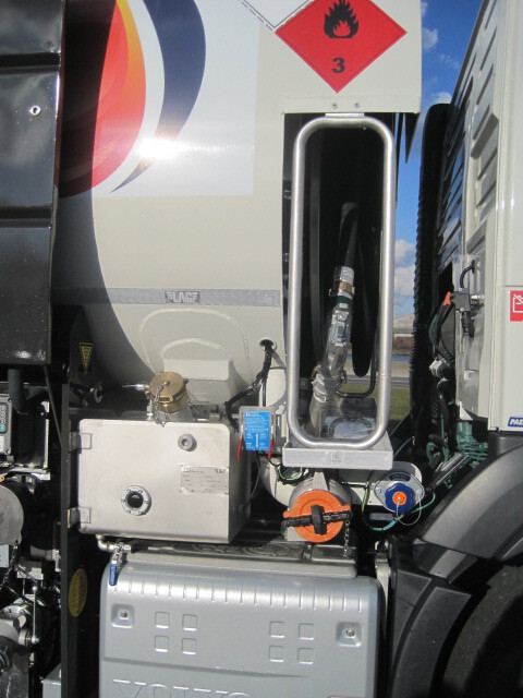 VOLVO FM - شاحنة صهريج: صور 2 VOLVO FM - شاحنة صهريج: صور 2