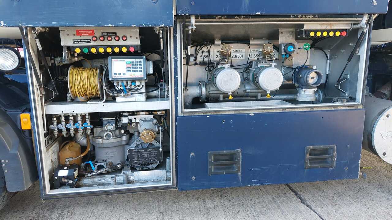 VOLVO FM - شاحنة صهريج: صور 2 VOLVO FM - شاحنة صهريج: صور 2