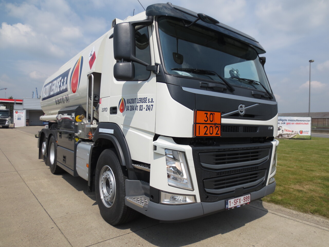 VOLVO FM - شاحنة صهريج: صور 4 VOLVO FM - شاحنة صهريج: صور 4