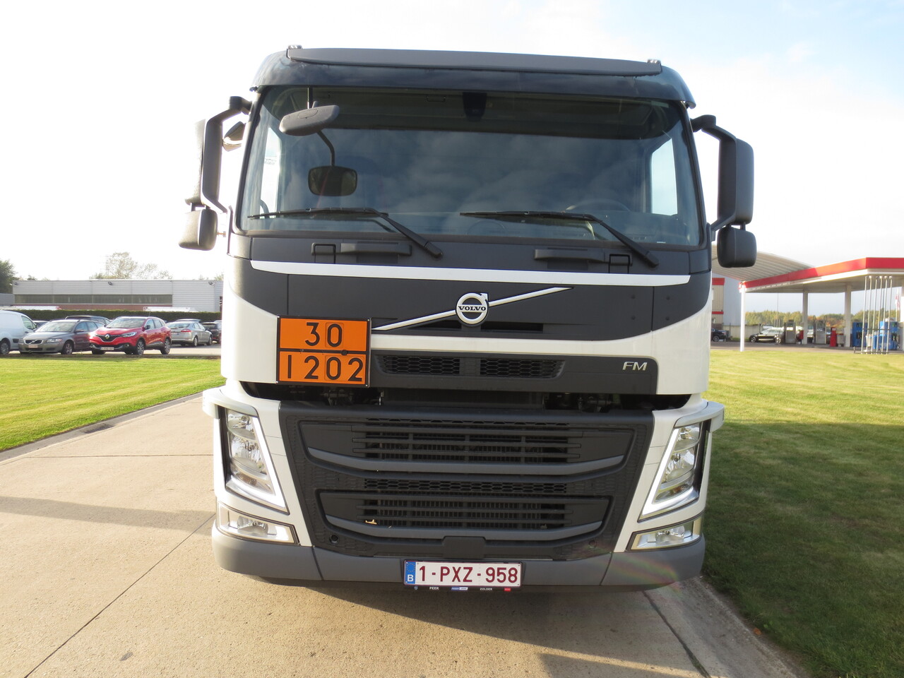VOLVO FM - شاحنة صهريج: صور 4 VOLVO FM - شاحنة صهريج: صور 4