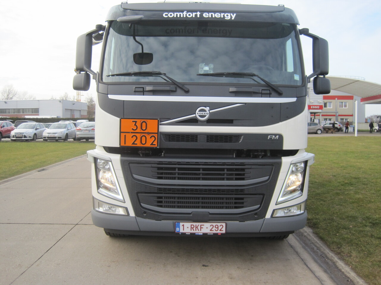 Volvo FM - شاحنة صهريج: صور 3 Volvo FM - شاحنة صهريج: صور 3