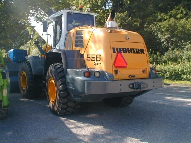 Liebherr L556 2plus2 - اللودر بعجل: صور 5 Liebherr L556 2plus2 - اللودر بعجل: صور 5