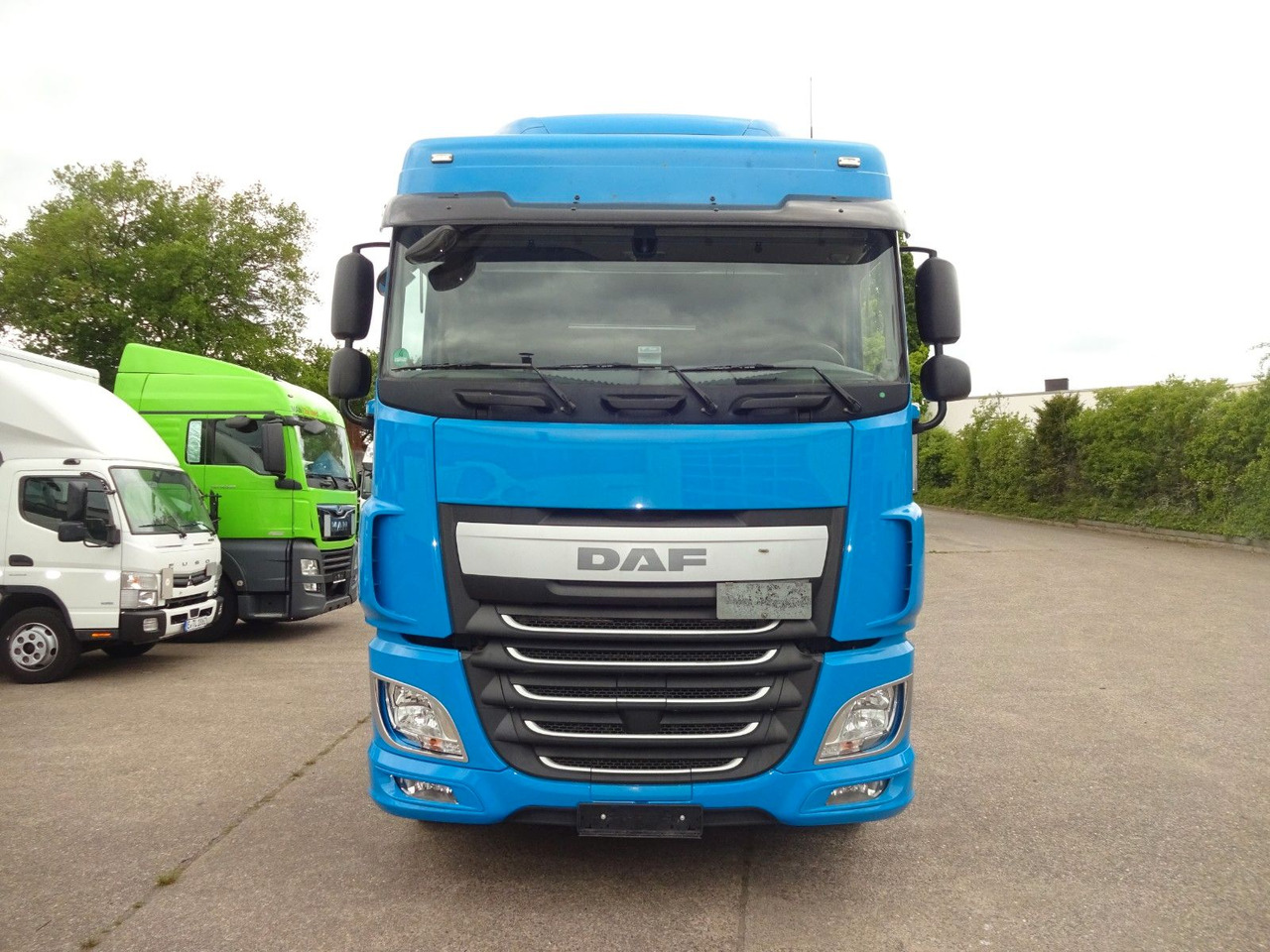 DAF XF 440, SC, Klima, 2 x Tank, Intarder, - شاحنة جرار: صور 2 DAF XF 440, SC, Klima, 2 x Tank, Intarder, - شاحنة جرار: صور 2