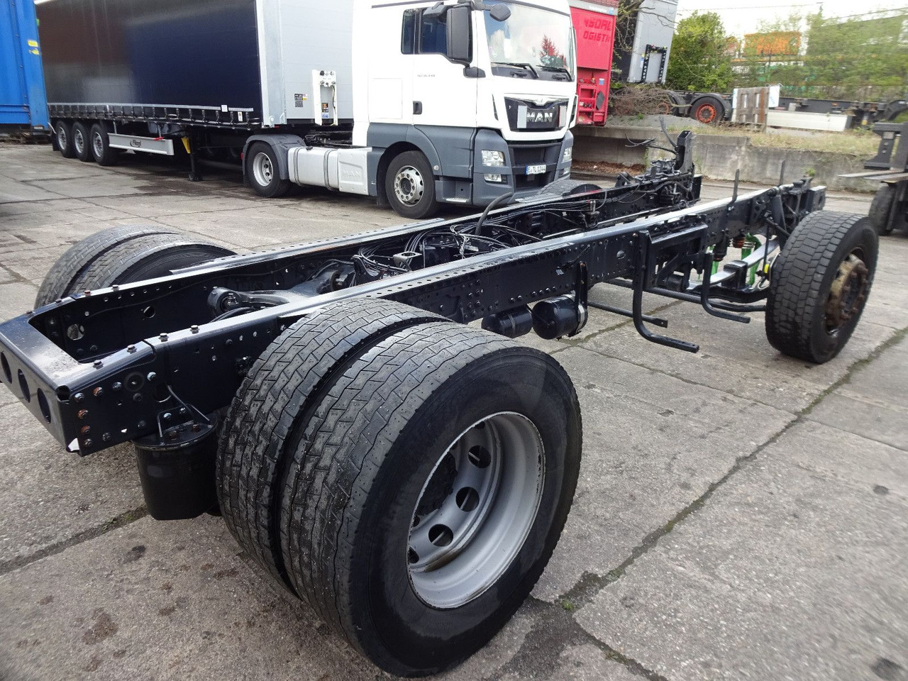 MAN TGX 18.480, Chassis mit Hinterachse, Bj-2016 - شاحنة جرار: صور 5 MAN TGX 18.480, Chassis mit Hinterachse, Bj-2016 - شاحنة جرار: صور 5