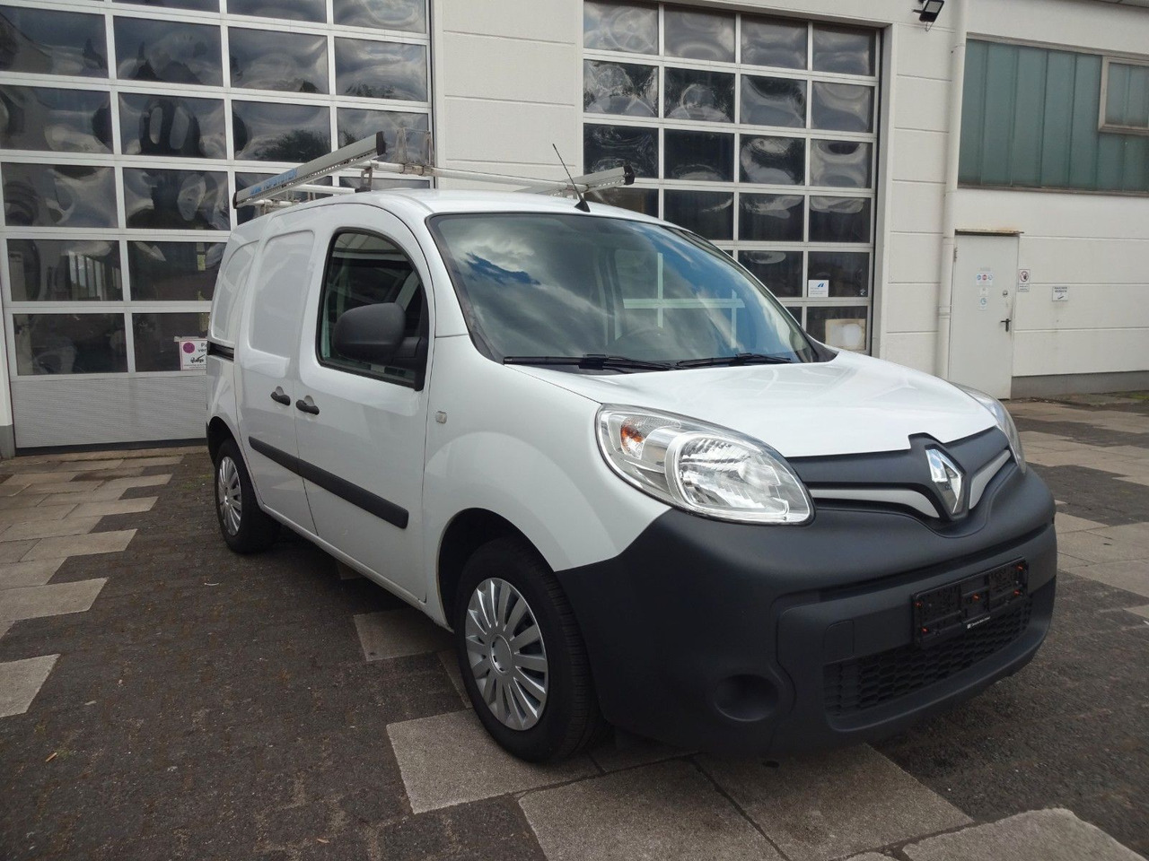 Renault Kangoo Rapid Extra, L1H1, Klima, Sortimo - ميكروباص: صور 1 Renault Kangoo Rapid Extra, L1H1, Klima, Sortimo - ميكروباص: صور 1