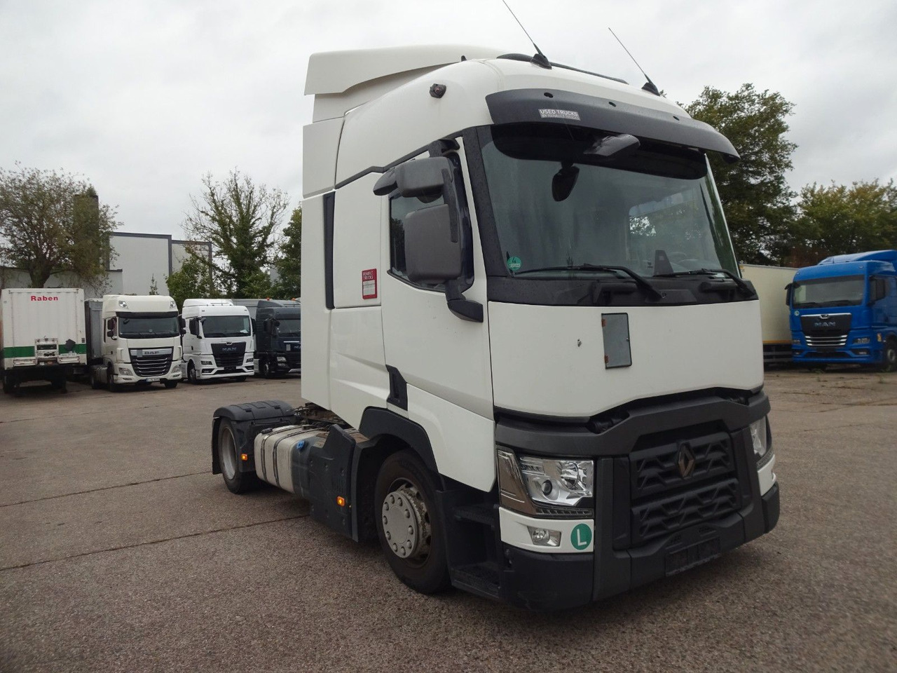 Renault Premium 460, Low Liner, Hubsattelkupplung - شاحنة جرار: صور 1 Renault Premium 460, Low Liner, Hubsattelkupplung - شاحنة جرار: صور 1