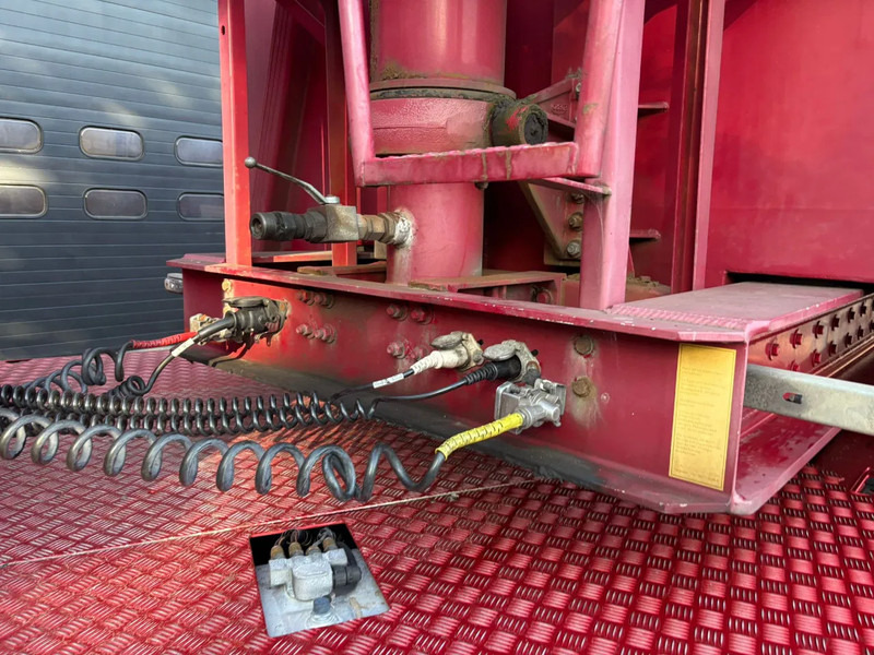 Carnehl 60m3 10 tons assen, Stuuras, Bietenrek, nieuwe APK! - قلابة نصف مقطورة: صور 5 Carnehl 60m3 10 tons assen, Stuuras, Bietenrek, nieuwe APK! - قلابة نصف مقطورة: صور 5