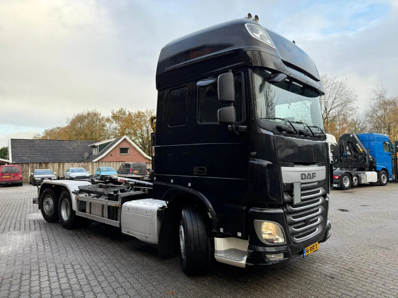DAF XF 440 6x2 Hyva Haakarm Stuuras 660.119KM! NL Truck APK 03-2026 - شاحنة ذات الخطاف: صور 4 DAF XF 440 6x2 Hyva Haakarm Stuuras 660.119KM! NL Truck APK 03-2026 - شاحنة ذات الخطاف: صور 4
