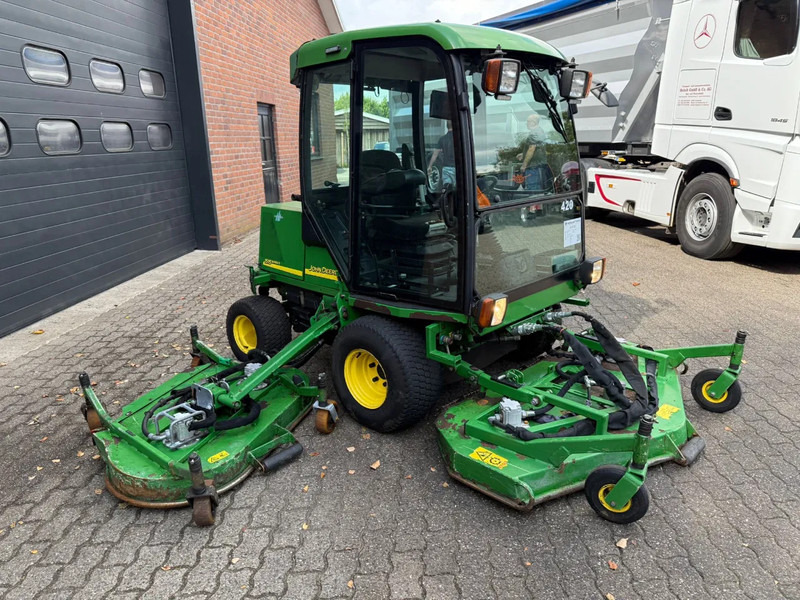 John Deere 1515 Series 2 decks cyclo maaier Airco 4X4 - جزازة المروج: صور 2 John Deere 1515 Series 2 decks cyclo maaier Airco 4X4 - جزازة المروج: صور 2