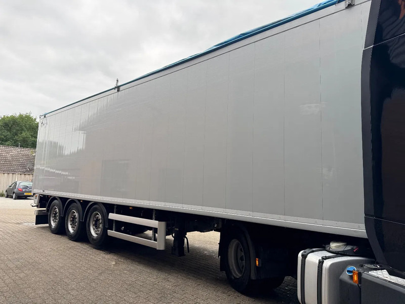 Knapen Trailers K200 11M Agrar 71m3 Cargo Floor Liftas SAF Schijfremmen 6.920 KG - أرضية المشي نصف مقطورة: صور 4 Knapen Trailers K200 11M Agrar 71m3 Cargo Floor Liftas SAF Schijfremmen 6.920 KG - أرضية المشي نصف مقطورة: صور 4