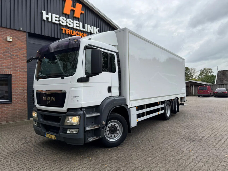 MAN TGS 26.320 Koffer Stuuras AHK 2500KG LBW 580.347KM! NL Truck - بصندوق مغلق شاحنة: صور 1 MAN TGS 26.320 Koffer Stuuras AHK 2500KG LBW 580.347KM! NL Truck - بصندوق مغلق شاحنة: صور 1