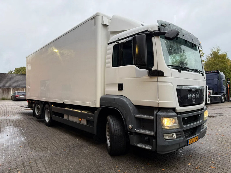 MAN TGS 26.320 Koffer Stuuras AHK 3.000KG LBW 373.230KM! NL Truck APK/TUV 18-03-2026 - بصندوق مغلق شاحنة: صور 2 MAN TGS 26.320 Koffer Stuuras AHK 3.000KG LBW 373.230KM! NL Truck APK/TUV 18-03-2026 - بصندوق مغلق شاحنة: صور 2