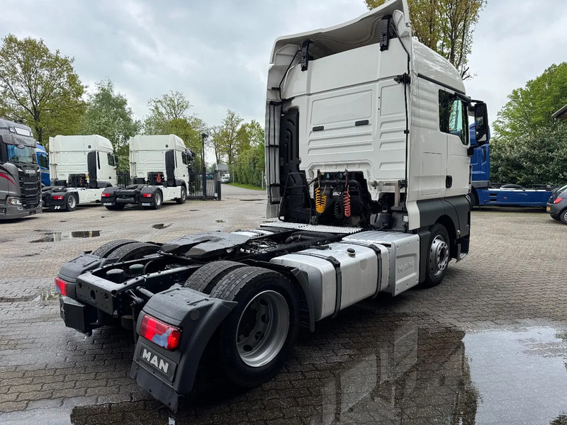 MAN TGX 18.460 XLX Retarder 420.680KM!! 2x tank NL Truck - شاحنة جرار: صور 3 MAN TGX 18.460 XLX Retarder 420.680KM!! 2x tank NL Truck - شاحنة جرار: صور 3