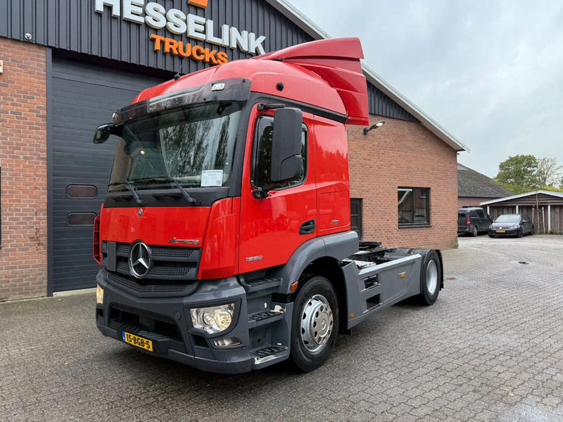 Mercedes-Benz Actros 1935 4X2 Streamspace777.719KM - شاحنة جرار: صور 1 Mercedes-Benz Actros 1935 4X2 Streamspace777.719KM - شاحنة جرار: صور 1