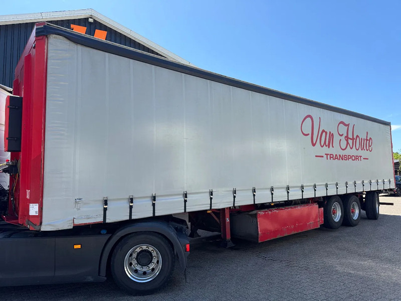 Pacton 3AS Schuifzeilen Stuuras Kooiaap aansluiting hardh.vloer - الخيمة نصف مقطورة: صور 1 Pacton 3AS Schuifzeilen Stuuras Kooiaap aansluiting hardh.vloer - الخيمة نصف مقطورة: صور 1