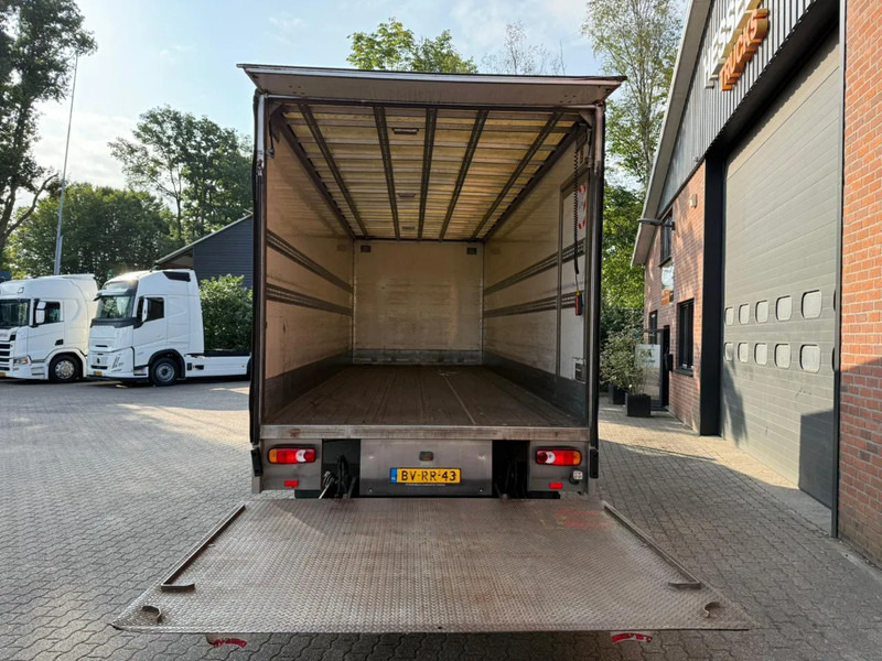 Renault Premium 280 18T Airco 584.954KM Slaapcabine Handgeschakeld Airco NL Truck - بصندوق مغلق شاحنة: صور 5 Renault Premium 280 18T Airco 584.954KM Slaapcabine Handgeschakeld Airco NL Truck - بصندوق مغلق شاحنة: صور 5