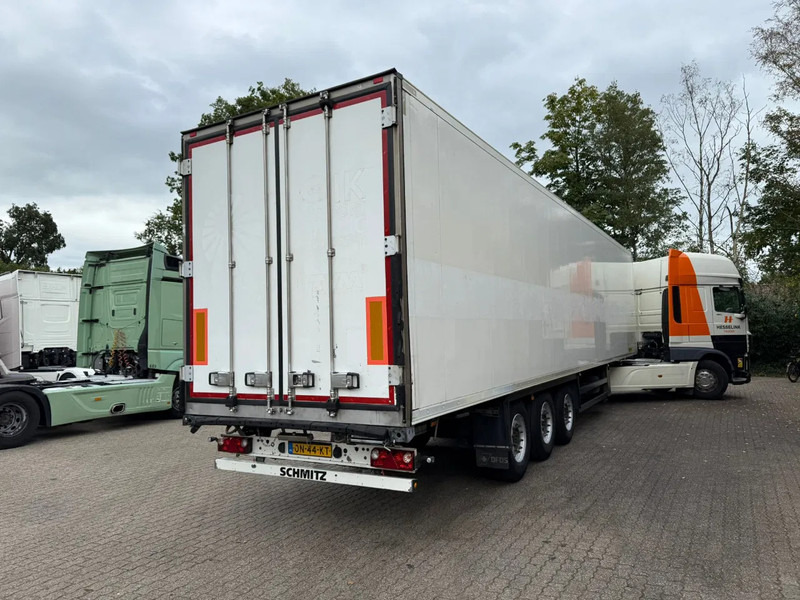 Schmitz Cargobull SKO 24 5x Meatrails Rohrbahnen Fleisch Carrier Vector 1950MT lnclusief haken - متساوي نصف مقطورة: صور 2 Schmitz Cargobull SKO 24 5x Meatrails Rohrbahnen Fleisch Carrier Vector 1950MT lnclusief haken - متساوي نصف مقطورة: صور 2