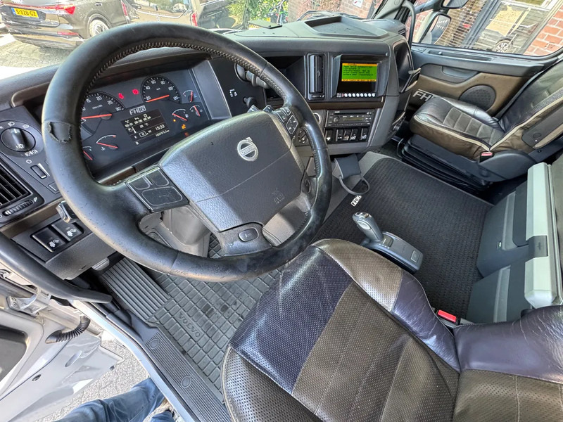 Volvo FH 16.600 6X2 Globetrotter XL Naafreductie Alcoa's NL Truck EURO 5 - Top condition - شاحنة جرار: صور 5 Volvo FH 16.600 6X2 Globetrotter XL Naafreductie Alcoa's NL Truck EURO 5 - Top condition - شاحنة جرار: صور 5