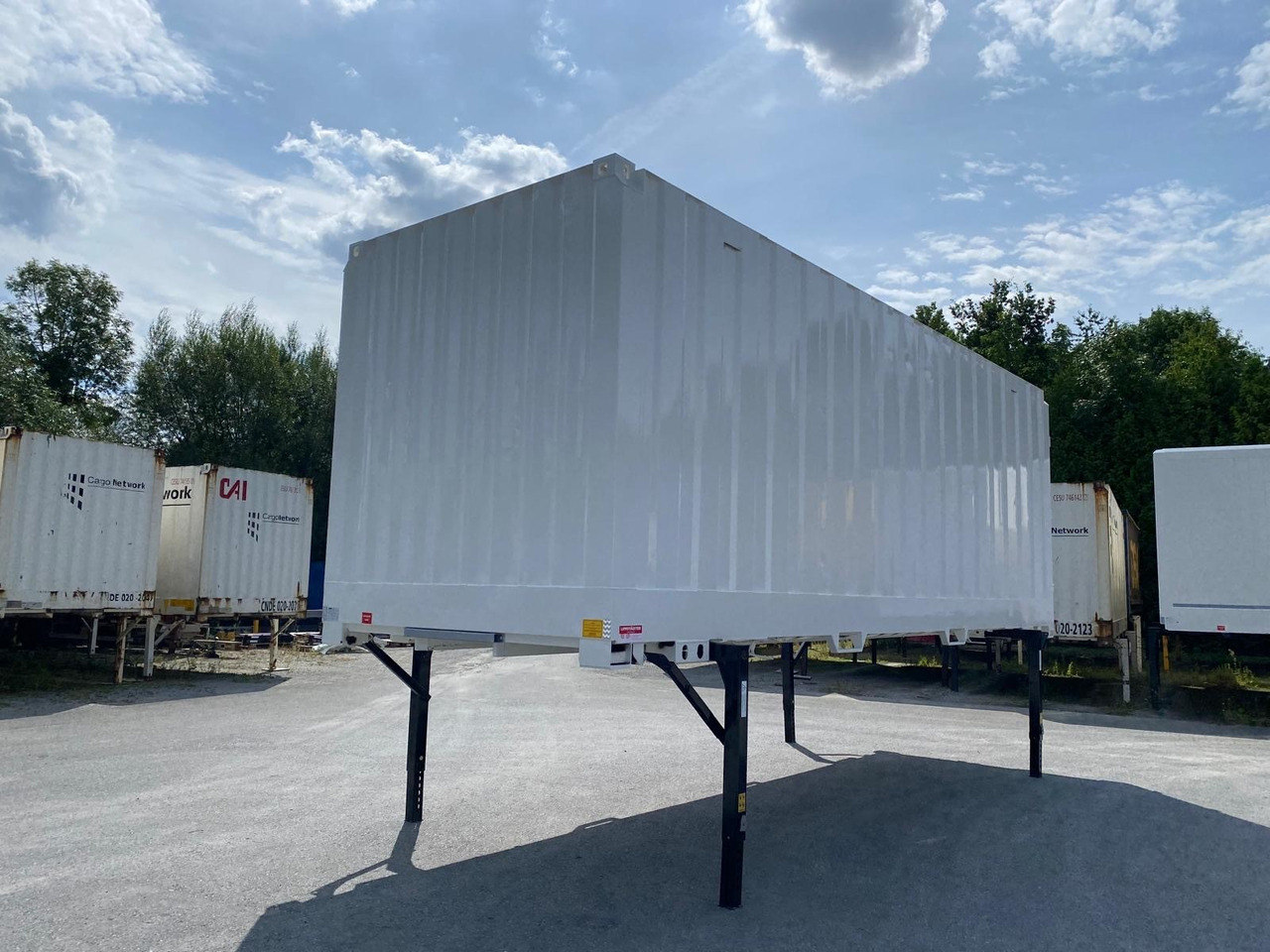 Krone BDF-System 7.45, LACK NEU, FABRIKNEUE Portaltüren - بصندوق مغلق: صور 1 Krone BDF-System 7.45, LACK NEU, FABRIKNEUE Portaltüren - بصندوق مغلق: صور 1