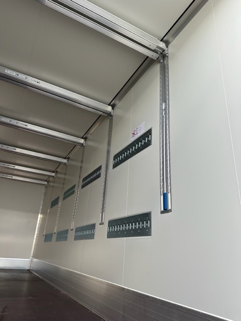 Krone BDF-System 7.450 mm, Portaltüren, FABRIKNEU - بصندوق مغلق: صور 4 Krone BDF-System 7.450 mm, Portaltüren, FABRIKNEU - بصندوق مغلق: صور 4