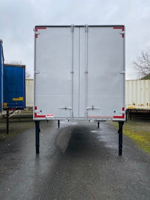 Krone BDF-System 7.450 mm lang, LACK NEU in weißaluminium - بصندوق مغلق: صور 2 Krone BDF-System 7.450 mm lang, LACK NEU in weißaluminium - بصندوق مغلق: صور 2