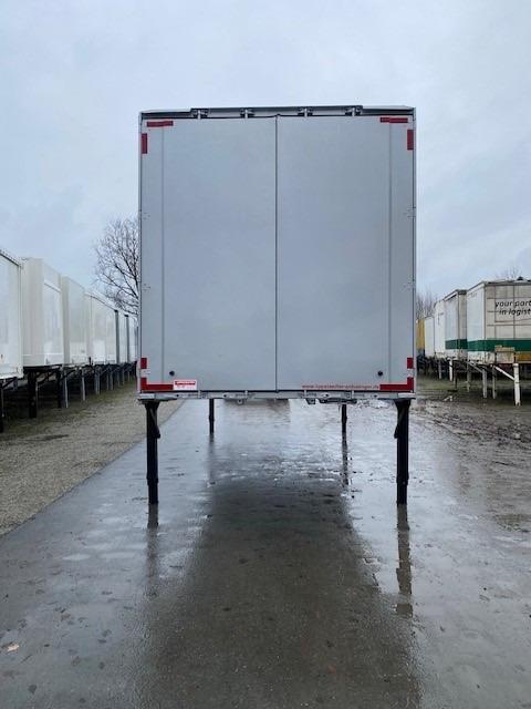 Krone BDF-System 7.450 mm lang, LACK NEU in weißaluminium - جسم السيارة - بغطاء جانبي: صور 1 Krone BDF-System 7.450 mm lang, LACK NEU in weißaluminium - جسم السيارة - بغطاء جانبي: صور 1
