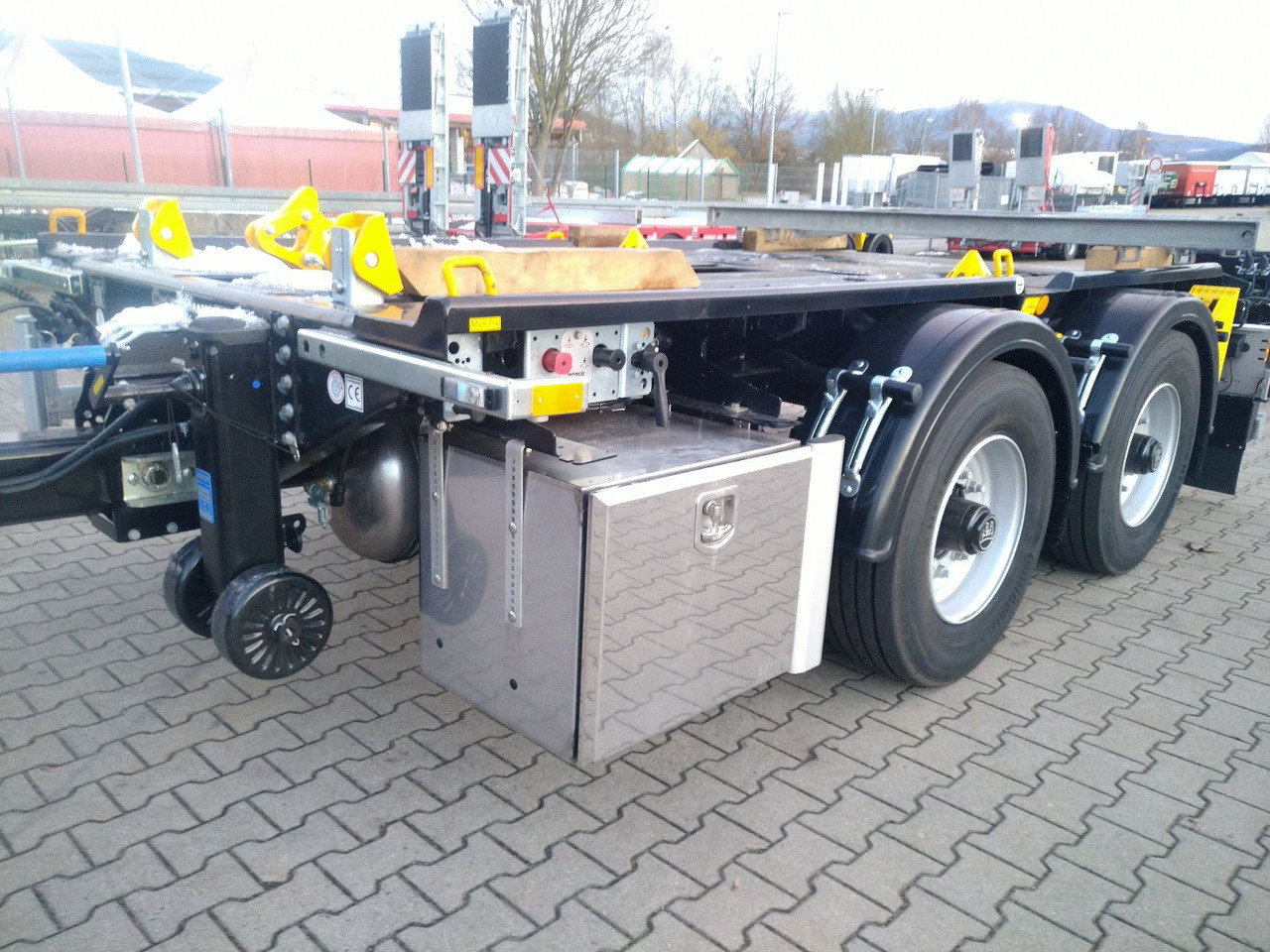 Hüffermann 2-ACHS-MINI-CARRIER MULTIFIX verzinkt NEU BPW Hüffermann 2-ACHS-MINI-CARRIER MULTIFIX verzinkt NEU BPW - مقطورة هوك ليفت/ لود لوجر: صور 3 Hüffermann 2-ACHS-MINI-CARRIER MULTIFIX verzinkt NEU BPW Hüffermann 2-ACHS-MINI-CARRIER MULTIFIX verzinkt NEU BPW - مقطورة هوك ليفت/ لود لوجر: صور 3