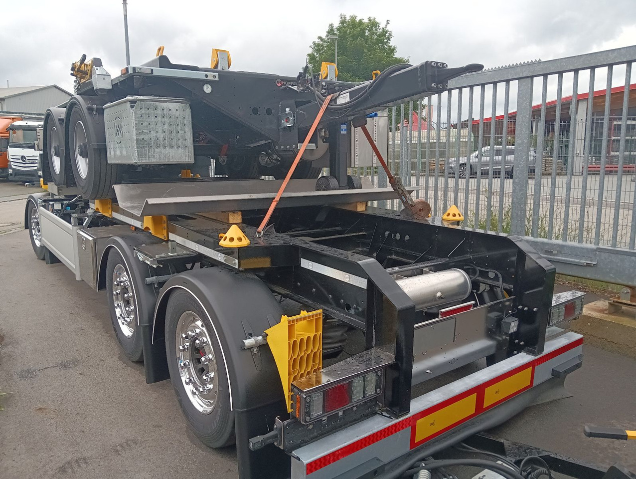 Hüffermann 3-A VARIO-CARRIER SAF NEU VERZINKT LiftAlufelgen - مقطورة هوك ليفت/ لود لوجر: صور 2 Hüffermann 3-A VARIO-CARRIER SAF NEU VERZINKT LiftAlufelgen - مقطورة هوك ليفت/ لود لوجر: صور 2