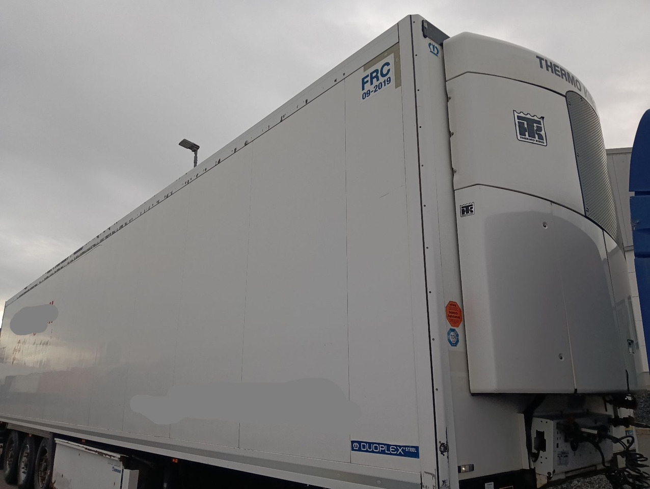 Krone SDR27eL4 ThermoKing SLX300 5777h Blumenbr Doppel - بصندوق مغلق نصف مقطورة: صور 3 Krone SDR27eL4 ThermoKing SLX300 5777h Blumenbr Doppel - بصندوق مغلق نصف مقطورة: صور 3