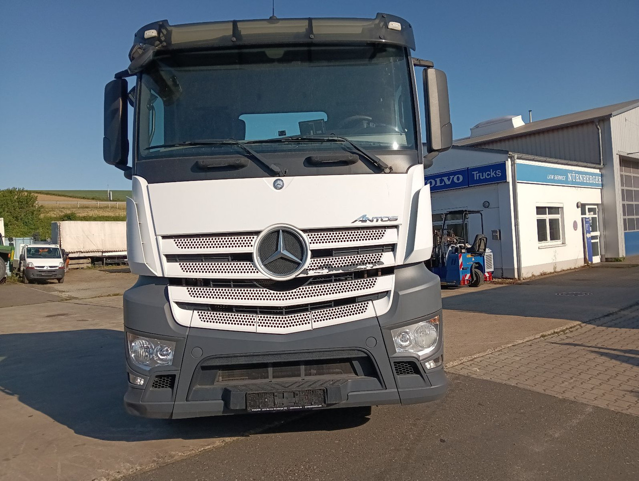 Mercedes-Benz ANTOS 2545 6x2 Lenkachse Luft/Luft PTO AHK - الشاسيه شاحنة: صور 2 Mercedes-Benz ANTOS 2545 6x2 Lenkachse Luft/Luft PTO AHK - الشاسيه شاحنة: صور 2