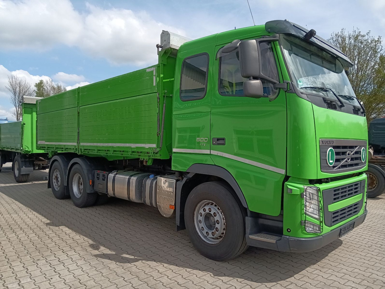 Volvo FH 500 6x2R 22m3 SCHWARZMÜLLER 3-S-GETREIDEKIPPE - قلابات: صور 4 Volvo FH 500 6x2R 22m3 SCHWARZMÜLLER 3-S-GETREIDEKIPPE - قلابات: صور 4