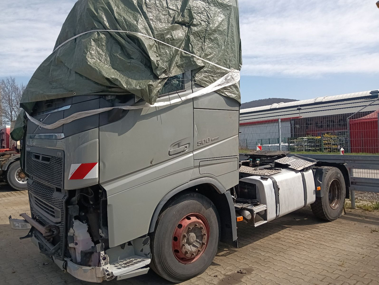 Volvo FH 500 Globe CRAWLER Hydr.,Luft/Luft Motor läuft - شاحنة جرار: صور 2 Volvo FH 500 Globe CRAWLER Hydr.,Luft/Luft Motor läuft - شاحنة جرار: صور 2