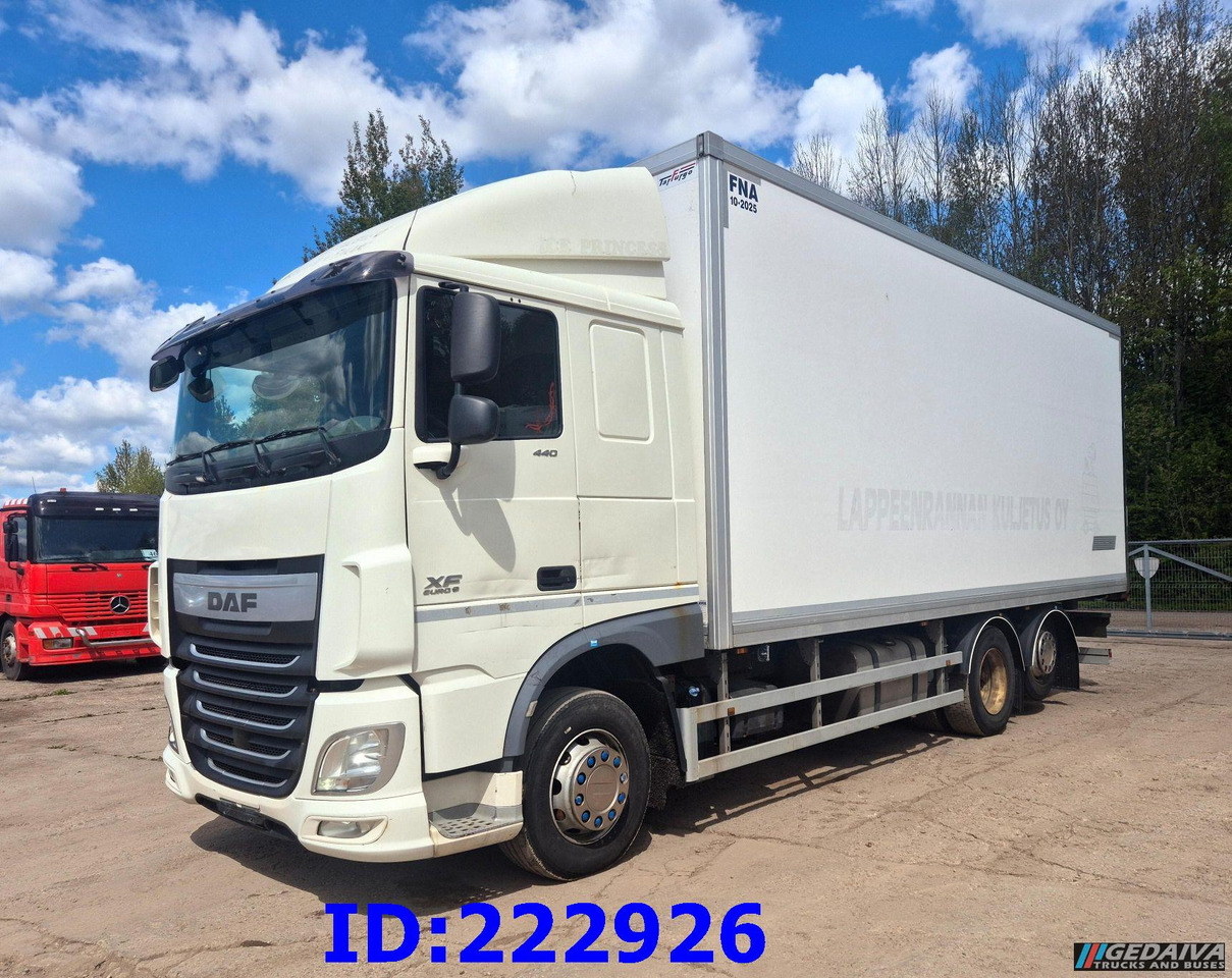DAF XF 106 440 FAR 6x2 Euro6 - متساوي شاحنة: صور 4 DAF XF 106 440 FAR 6x2 Euro6 - متساوي شاحنة: صور 4