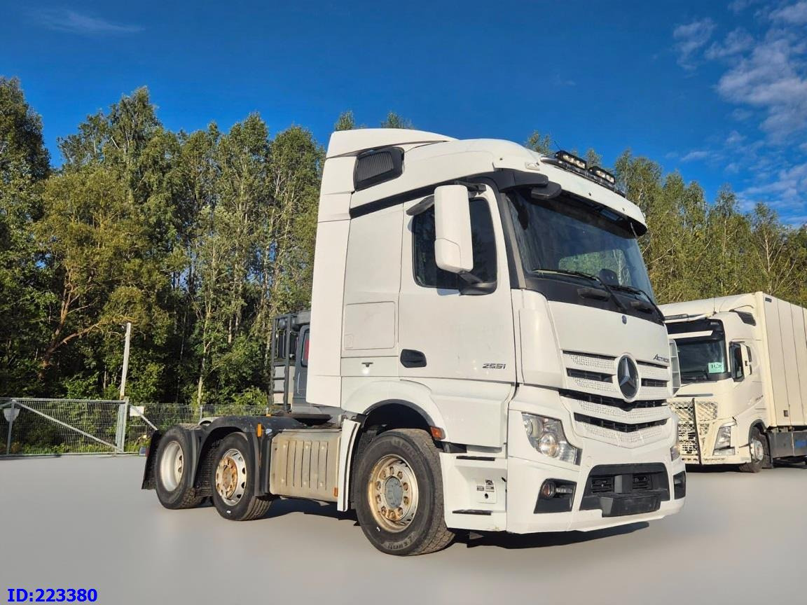 MERCEDES-BENZ Actros 2551 6x2 -Steering axle - Euro6 - شاحنة جرار: صور 4 MERCEDES-BENZ Actros 2551 6x2 -Steering axle - Euro6 - شاحنة جرار: صور 4