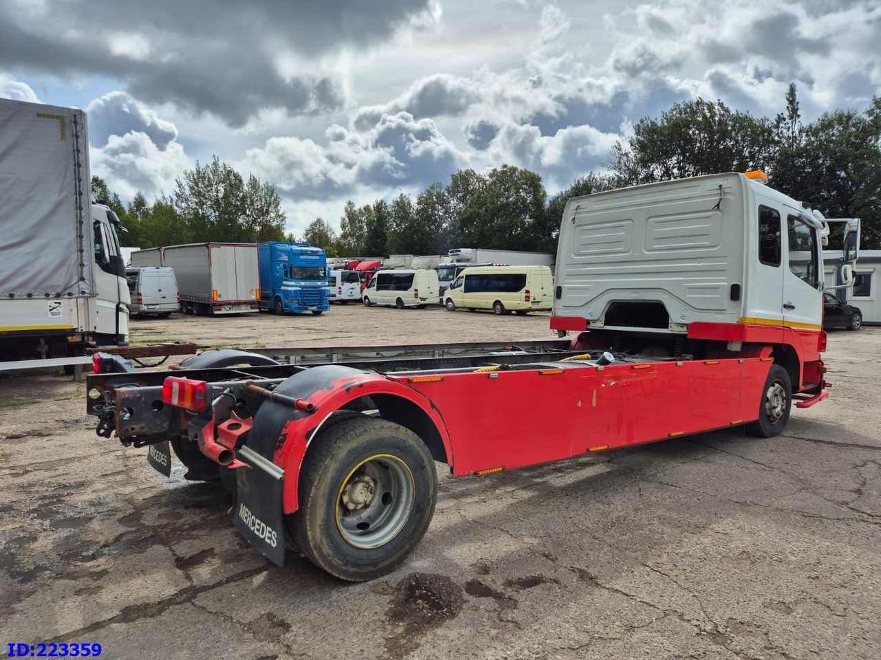 MERCEDES-BENZ Atego 1224 - الشاسيه شاحنة: صور 4 MERCEDES-BENZ Atego 1224 - الشاسيه شاحنة: صور 4