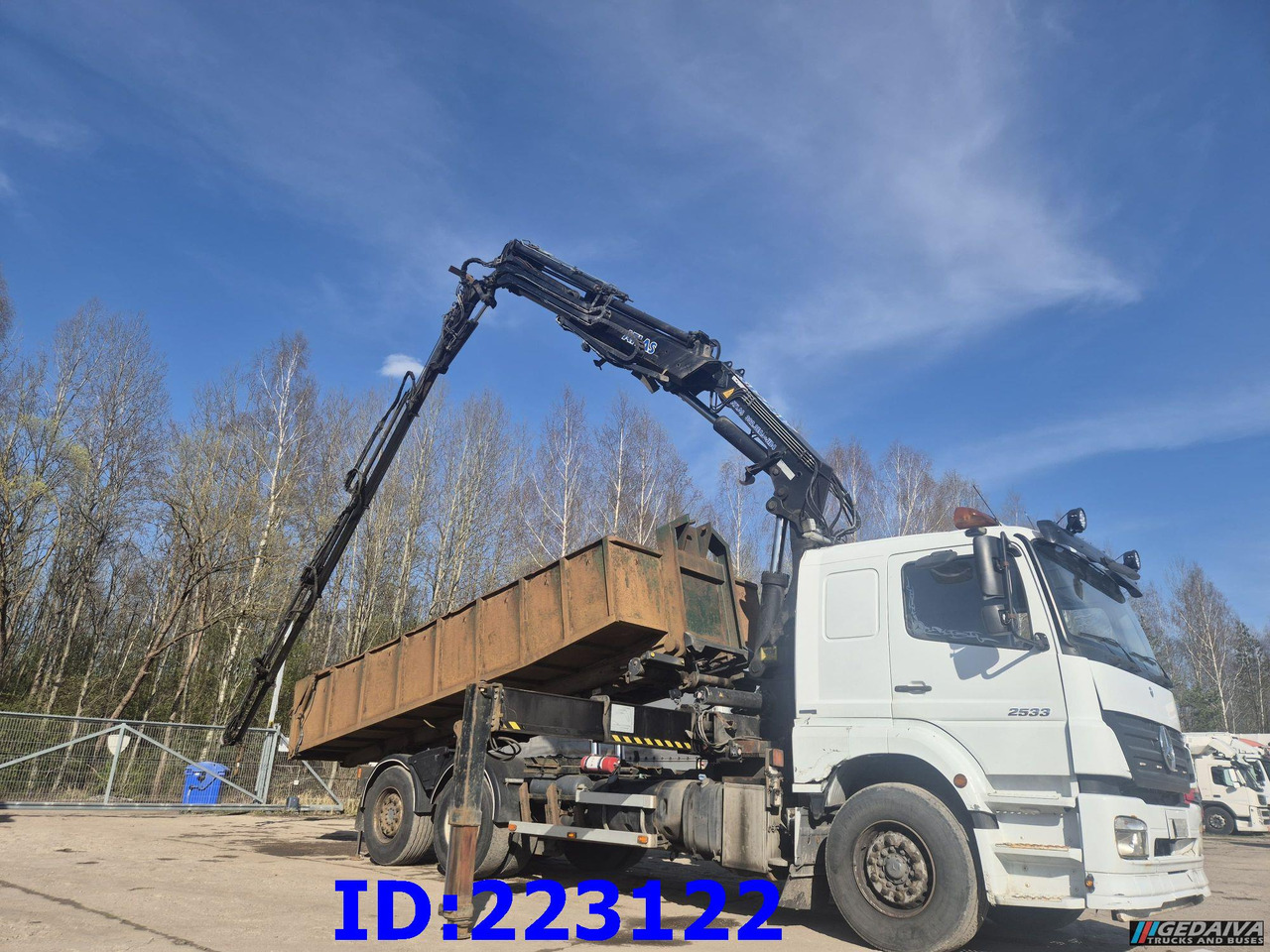 MERCEDES-BENZ Axor 2533 6x2 + Atlas 332.3E Crane - قلابات: صور 4 MERCEDES-BENZ Axor 2533 6x2 + Atlas 332.3E Crane - قلابات: صور 4