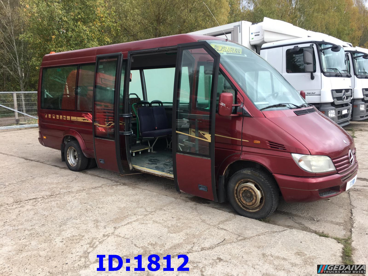 MERCEDES-BENZ Sprinter 413 - 17 Place - حافلة صغيرة, ميكروباص: صور 1 MERCEDES-BENZ Sprinter 413 - 17 Place - حافلة صغيرة, ميكروباص: صور 1