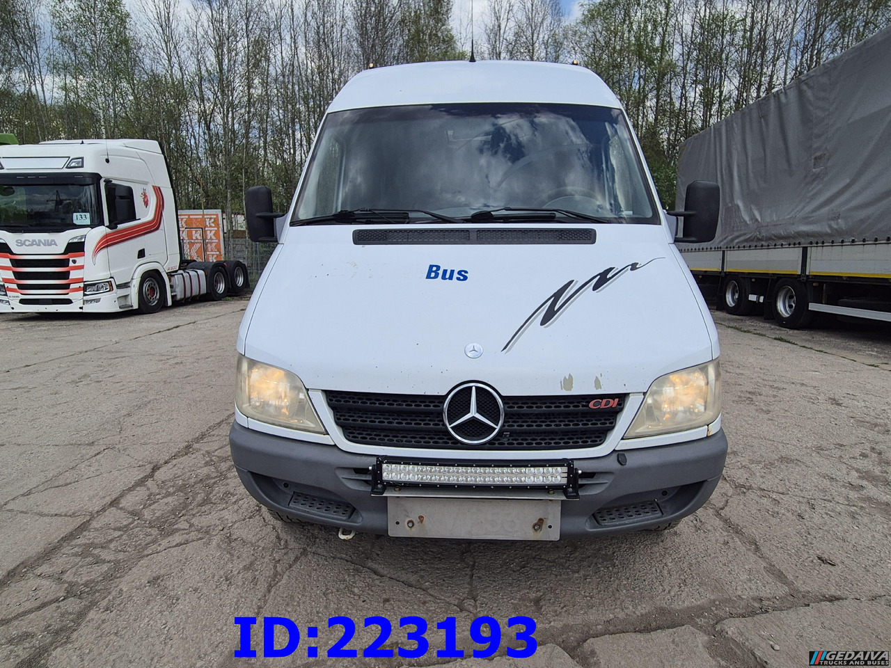 MERCEDES-BENZ Sprinter 416 VIP AC 17-seater - سياحية حافلة: صور 2 MERCEDES-BENZ Sprinter 416 VIP AC 17-seater - سياحية حافلة: صور 2