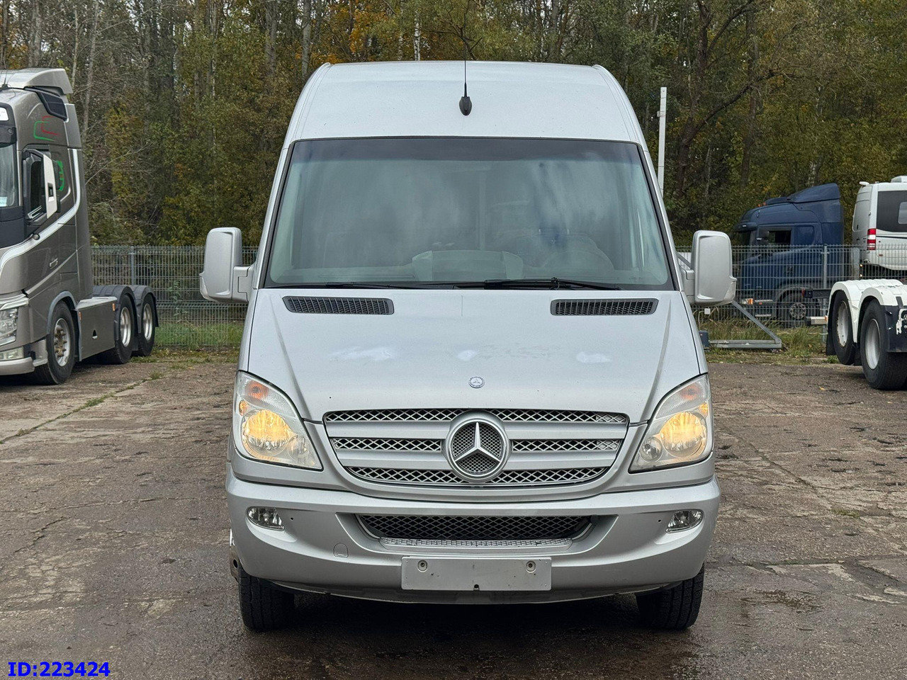 MERCEDES-BENZ Sprinter 516 Euro 5 Avestark - حافلة صغيرة, ميكروباص: صور 2 MERCEDES-BENZ Sprinter 516 Euro 5 Avestark - حافلة صغيرة, ميكروباص: صور 2