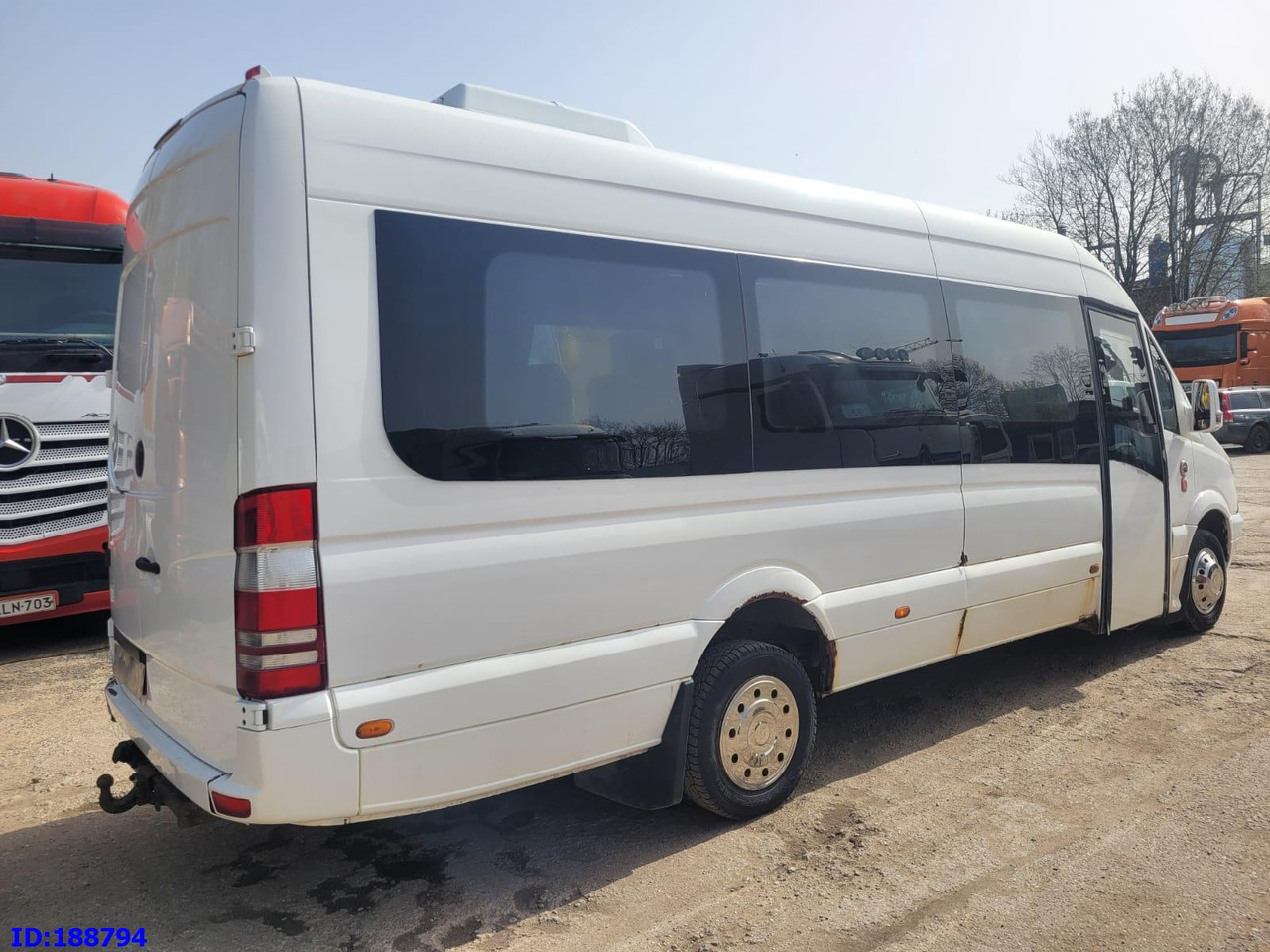 MERCEDES-BENZ Sprinter 518 - Kasten VIP - 20 Seater - حافلة صغيرة, ميكروباص: صور 5 MERCEDES-BENZ Sprinter 518 - Kasten VIP - 20 Seater - حافلة صغيرة, ميكروباص: صور 5
