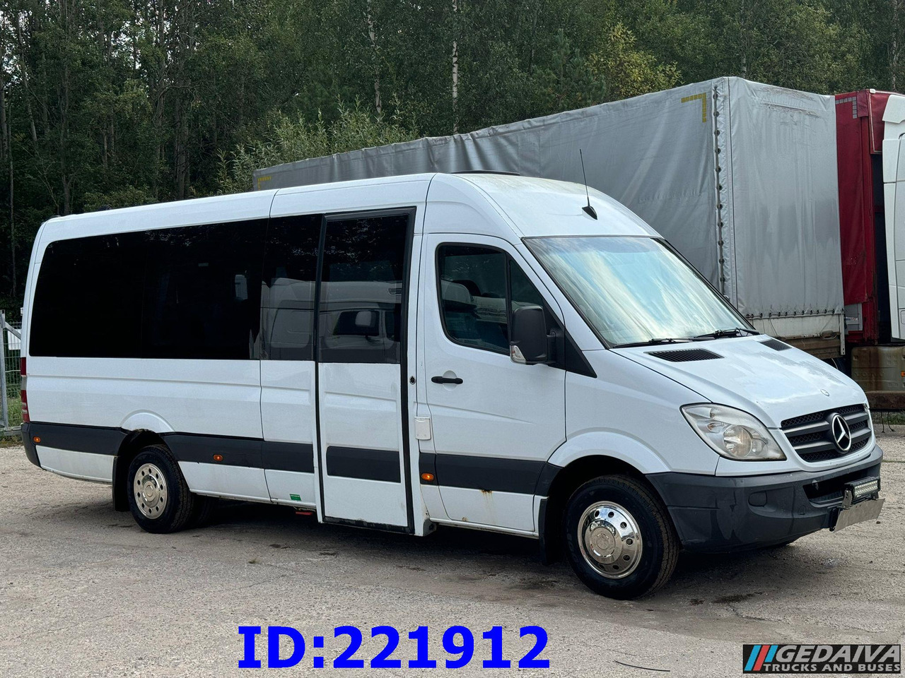 MERCEDES-BENZ Sprinter 518 VIP 17-Place - سياحية حافلة: صور 4 MERCEDES-BENZ Sprinter 518 VIP 17-Place - سياحية حافلة: صور 4