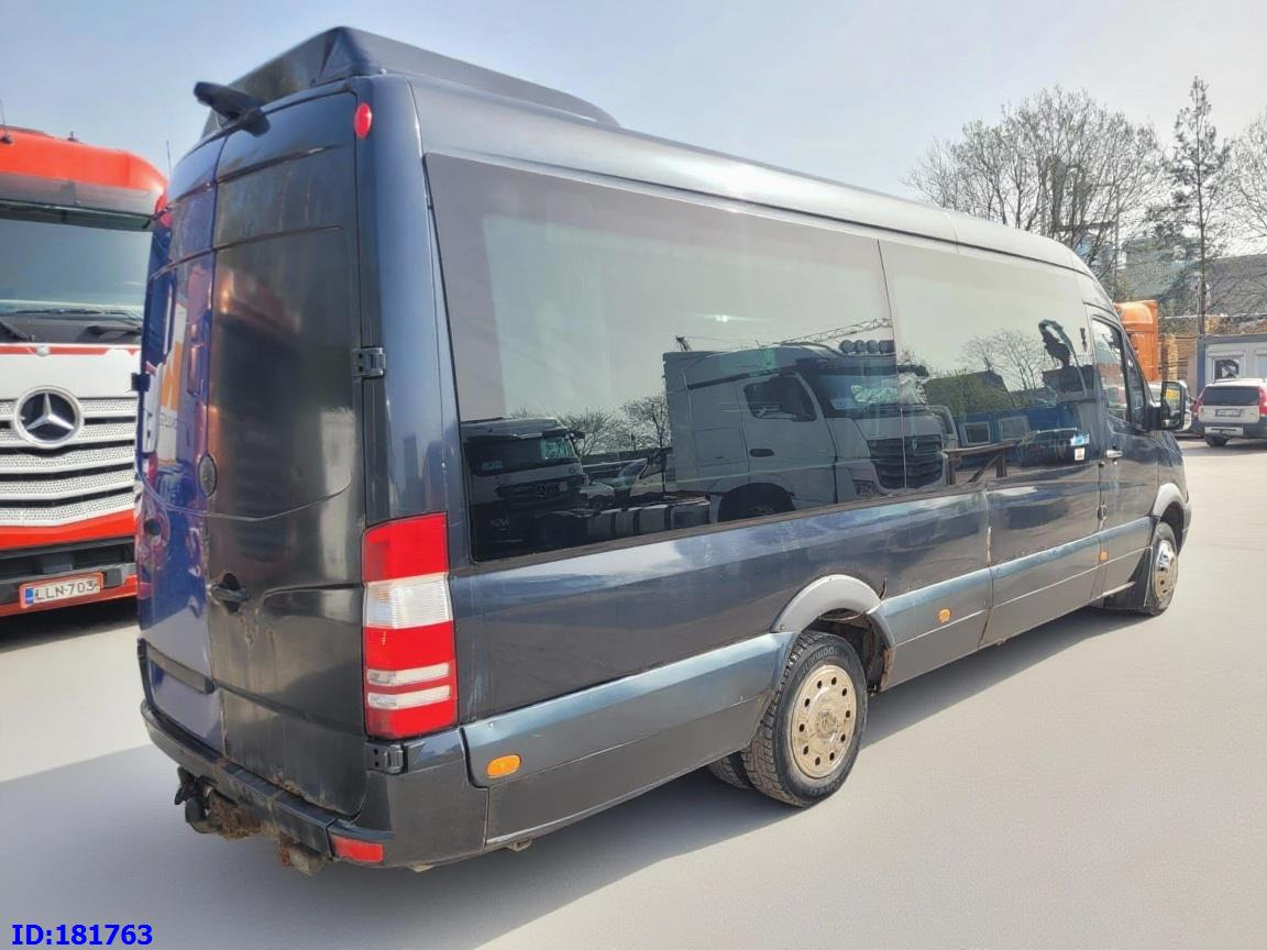 MERCEDES-BENZ Sprinter 518 - VIP - 17 Seater - سياحية حافلة: صور 5 MERCEDES-BENZ Sprinter 518 - VIP - 17 Seater - سياحية حافلة: صور 5