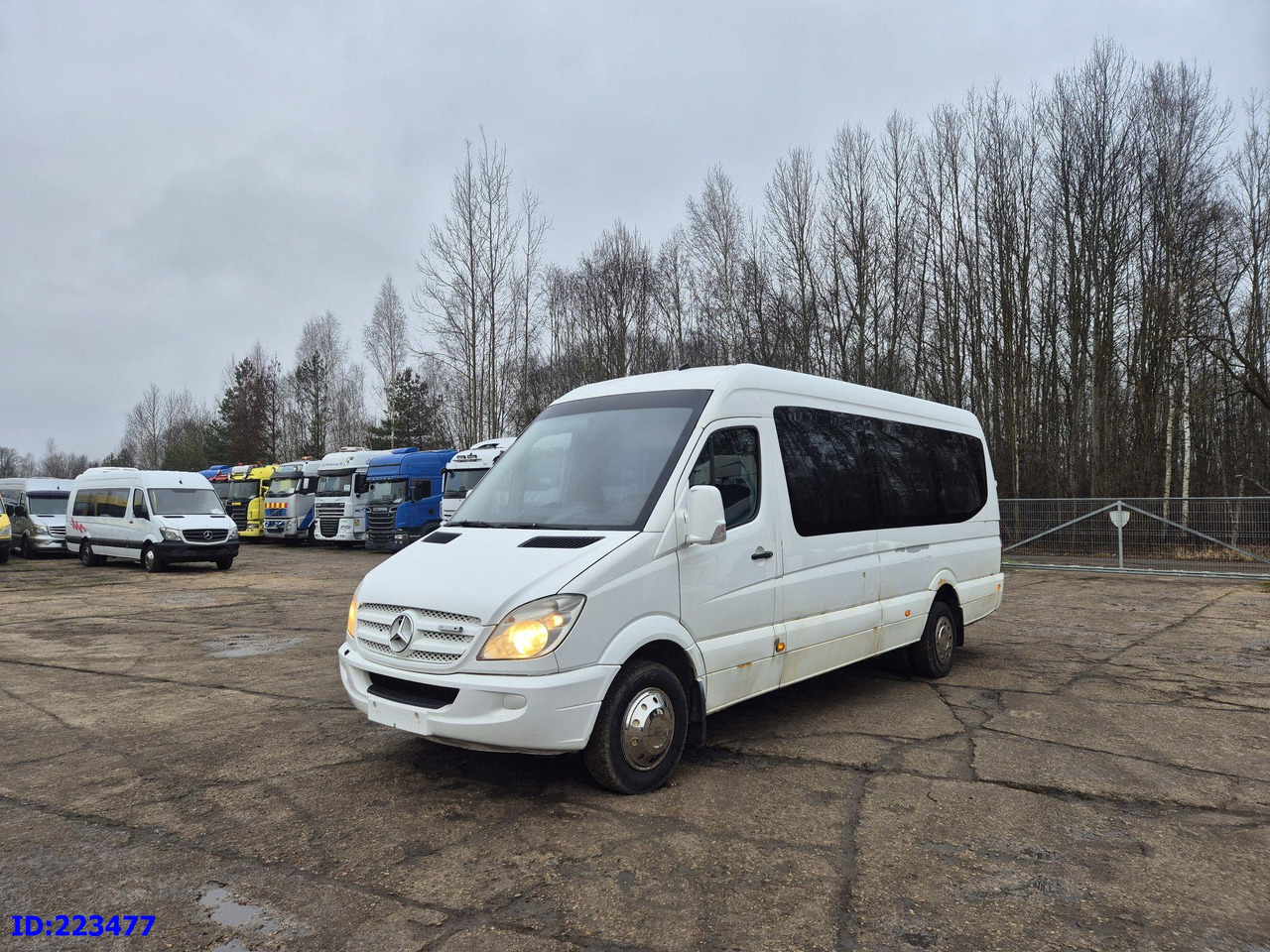 MERCEDES-BENZ Sprinter 518 - VIP - 20-seater - سياحية حافلة: صور 1 MERCEDES-BENZ Sprinter 518 - VIP - 20-seater - سياحية حافلة: صور 1