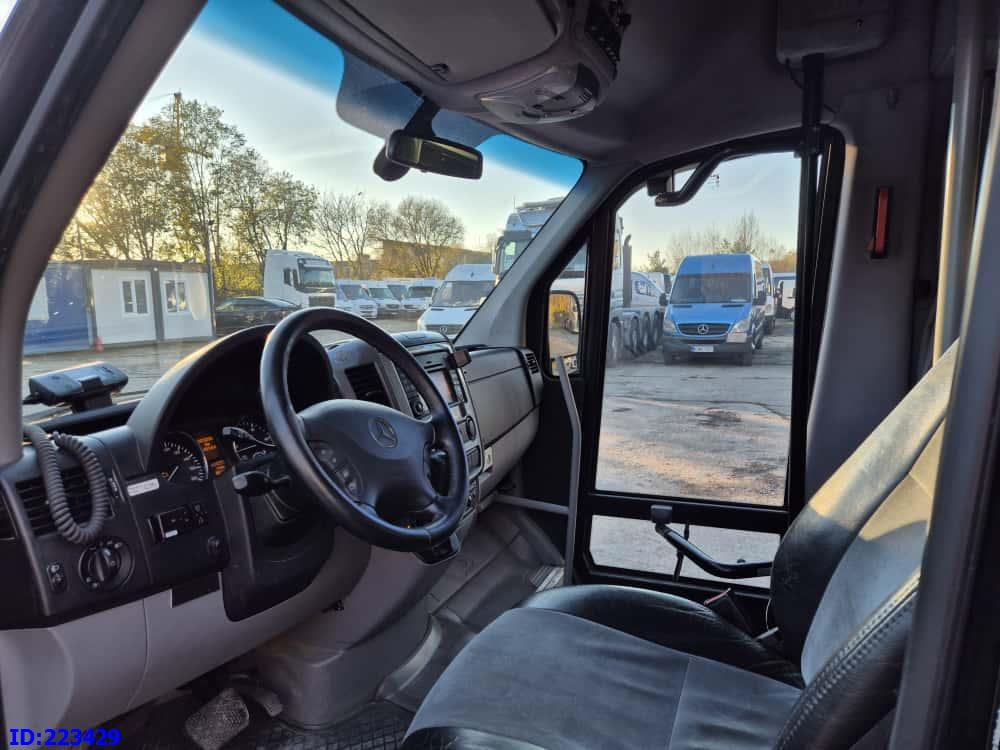 حافلة صغيرة, ميكروباص MERCEDES-BENZ Sprinter 519 VIP - 17 Seater - Euro 5: صور 9
