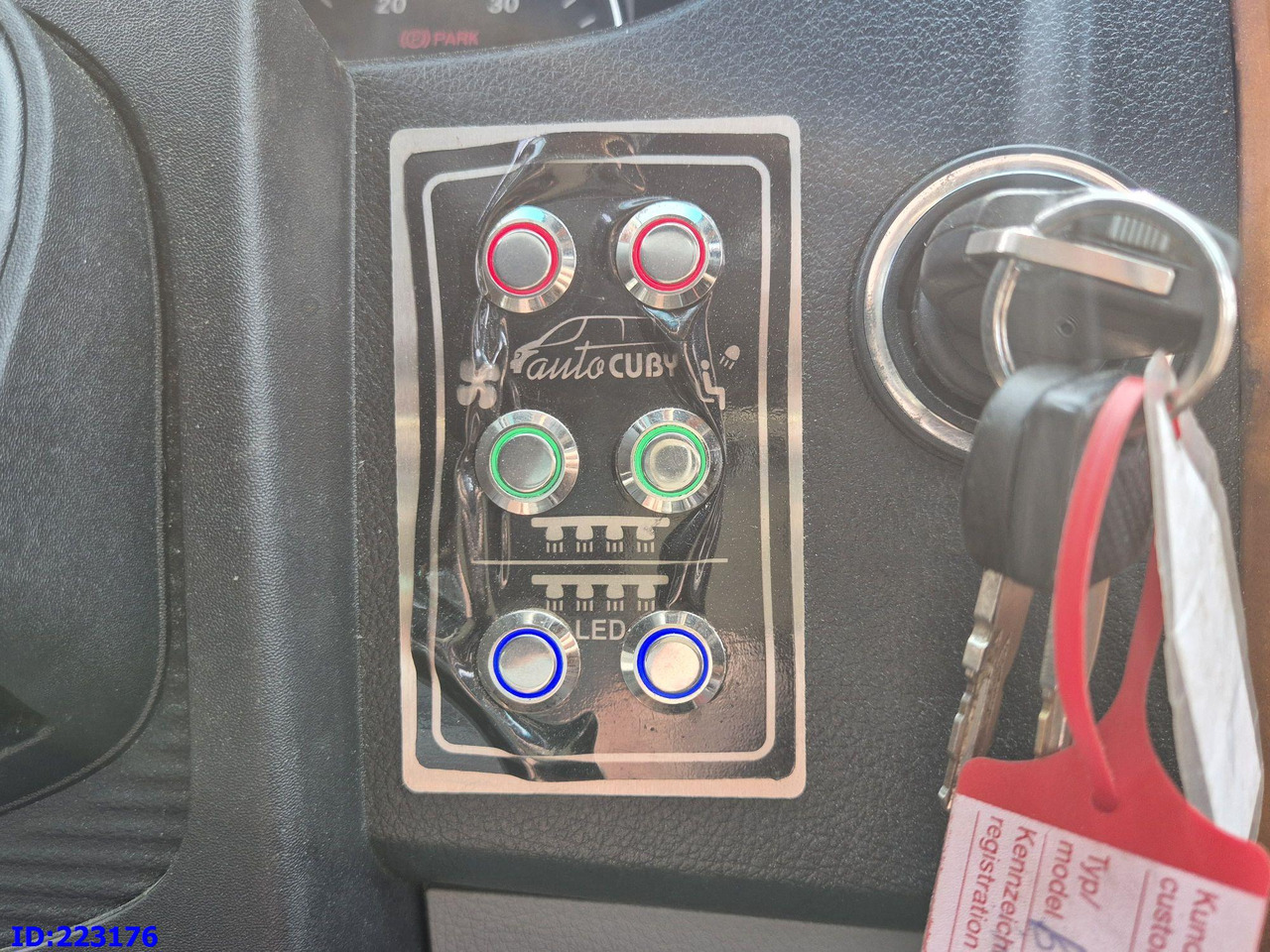 حافلة صغيرة, ميكروباص MERCEDES-BENZ Sprinter 519 VIP Luxury: صور 11