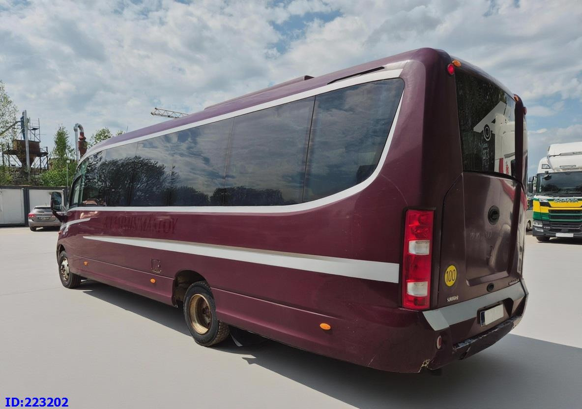 MERCEDES-BENZ Sunrider 818D Vario 33 - Seater - سياحية حافلة: صور 5 MERCEDES-BENZ Sunrider 818D Vario 33 - Seater - سياحية حافلة: صور 5