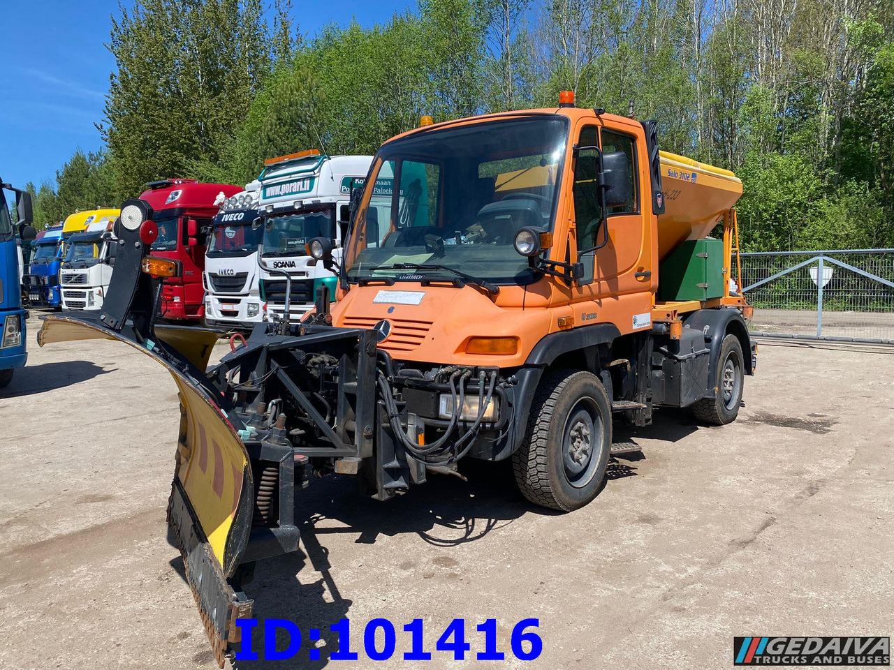 MERCEDES-BENZ Unimog U300 4X4 - جرافة ثلج: صور 1 MERCEDES-BENZ Unimog U300 4X4 - جرافة ثلج: صور 1