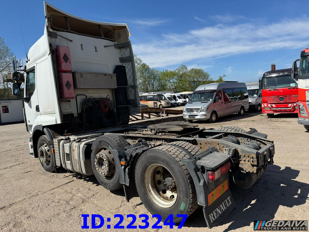 RENAULT Premium 6x2 460 EEV Euro5 - شاحنة جرار: صور 4 RENAULT Premium 6x2 460 EEV Euro5 - شاحنة جرار: صور 4