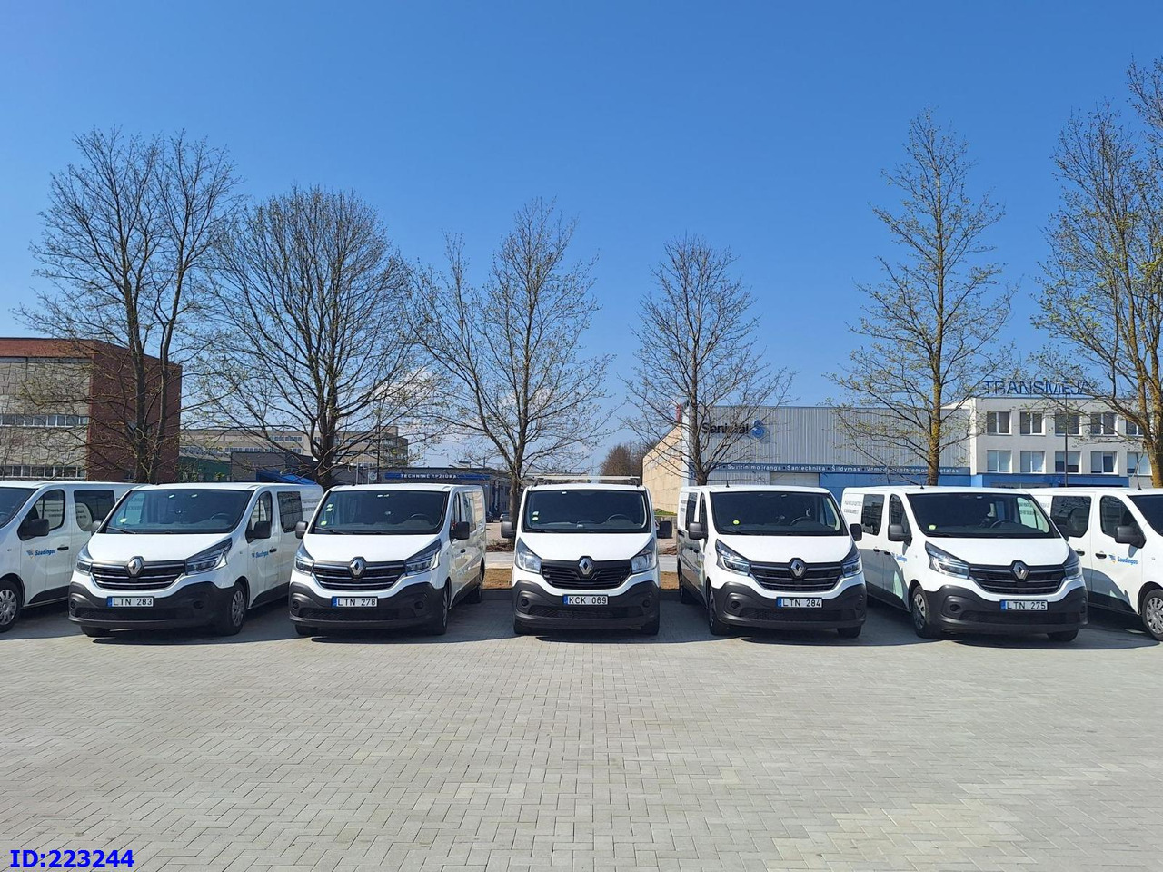 RENAULT Trafic (6pcs. available) - الشاحنات الصغيرة كابينة مزدوجة: صور 2 RENAULT Trafic (6pcs. available) - الشاحنات الصغيرة كابينة مزدوجة: صور 2